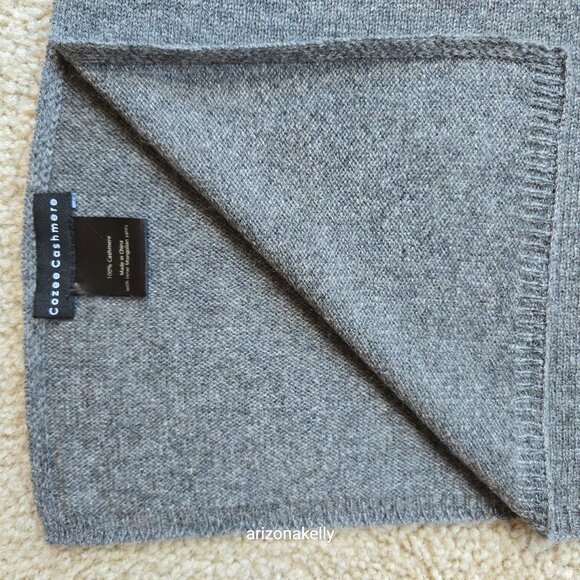 NWOT Cozee Cashmere Travel Wrap Grey Knit Scarf - Picture 3 of 6
